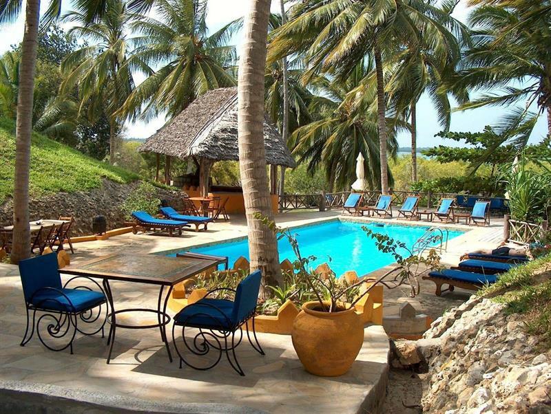 Kinasi Lodge Utende Exterior foto