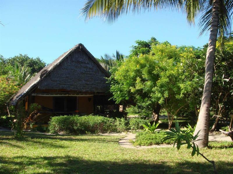 Kinasi Lodge Utende Exterior foto